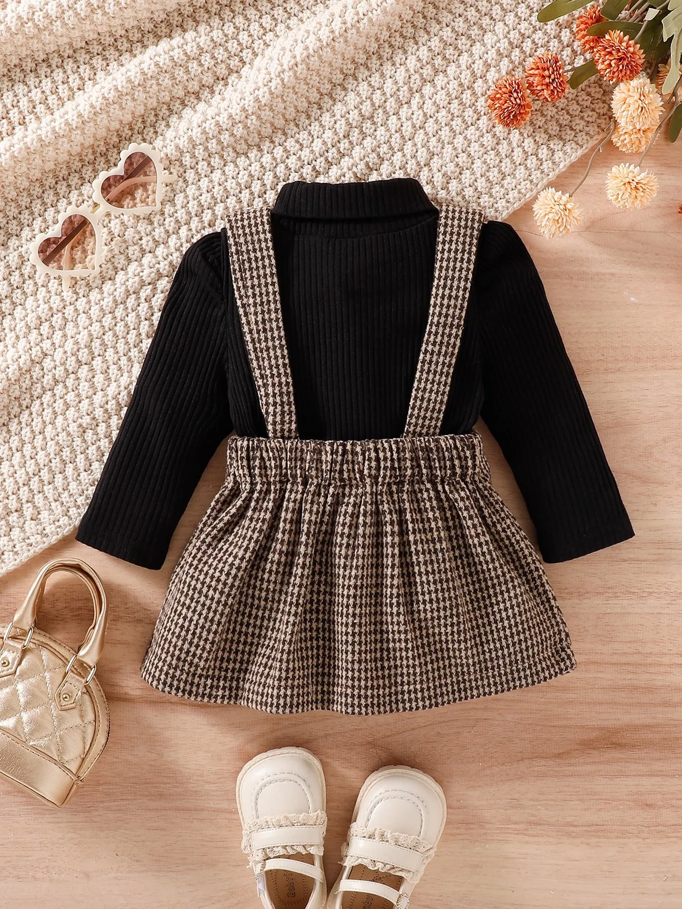 Baby Girl Puff Sleeve Bodysuit & Houndstooth Print Suspender Skirt