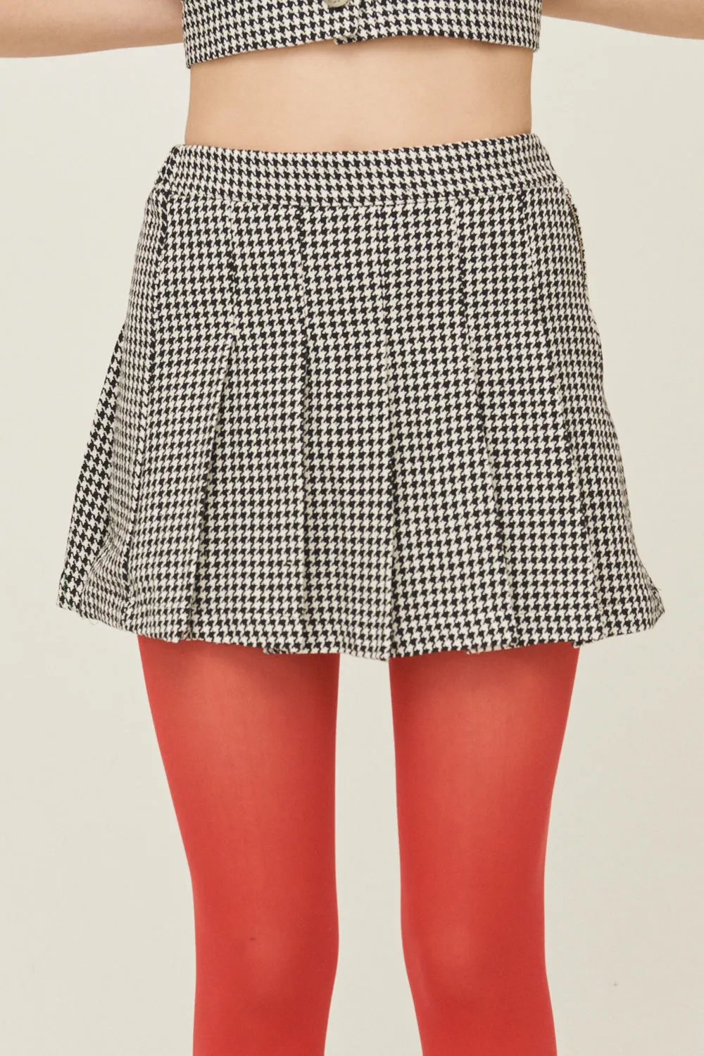 Haley Houndstooth Pleated Skort