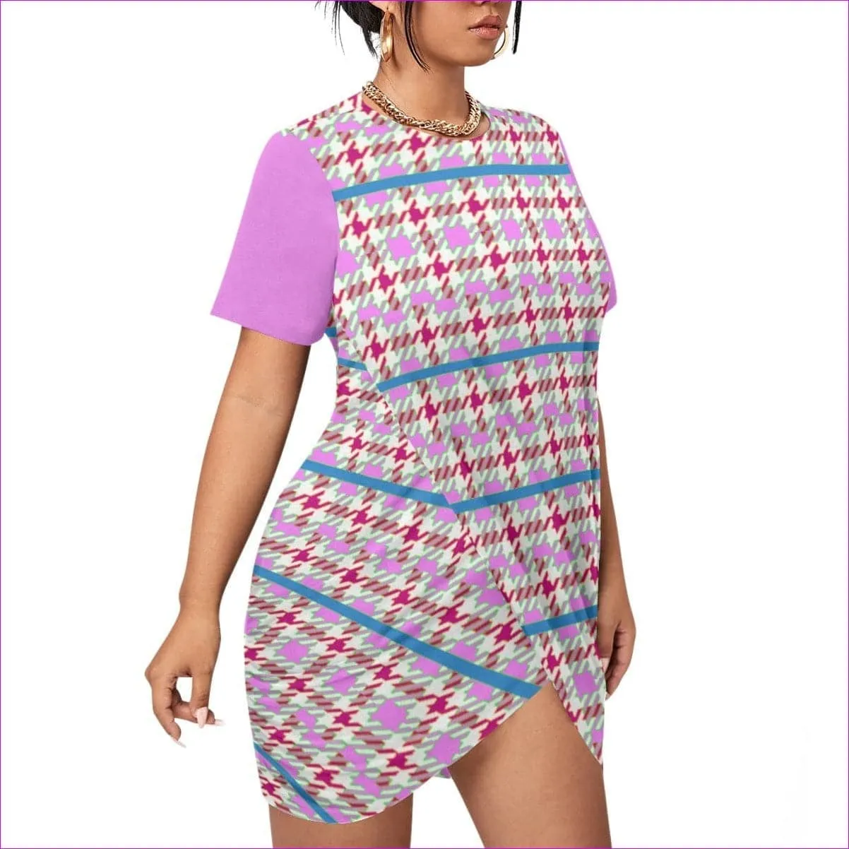 Pink Houndstooth Women’s Stacked Hem Dress With Short Sleeve Voluptuous ( ) Plus Size