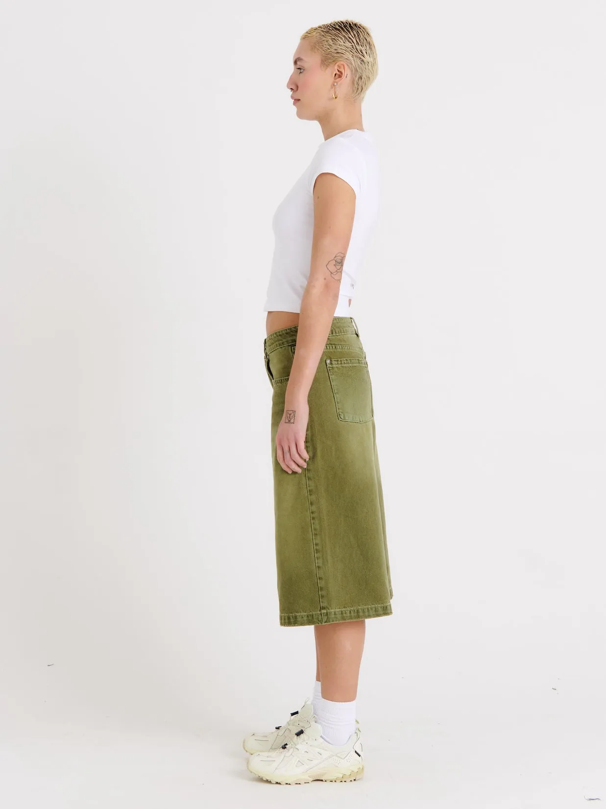 Release Short Khaki